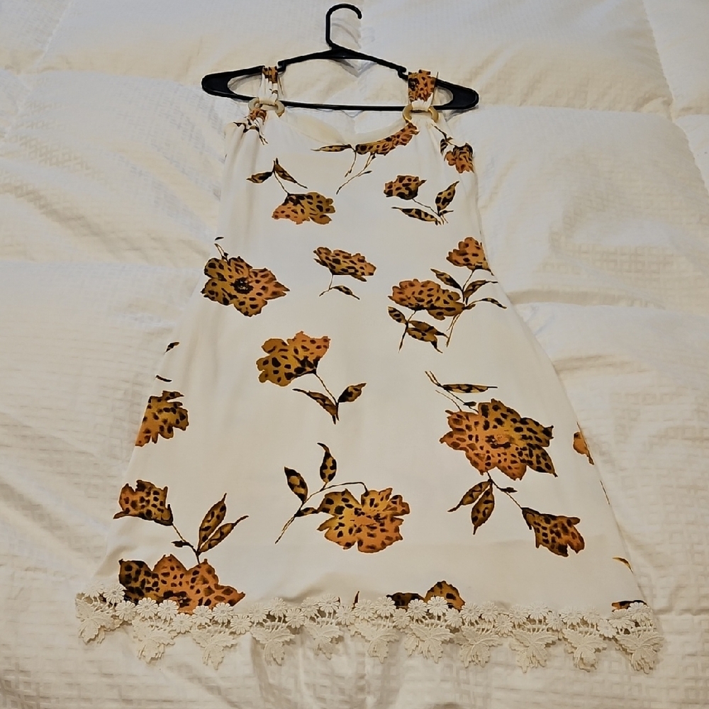 Floral Midi Dress with Lace Trim
